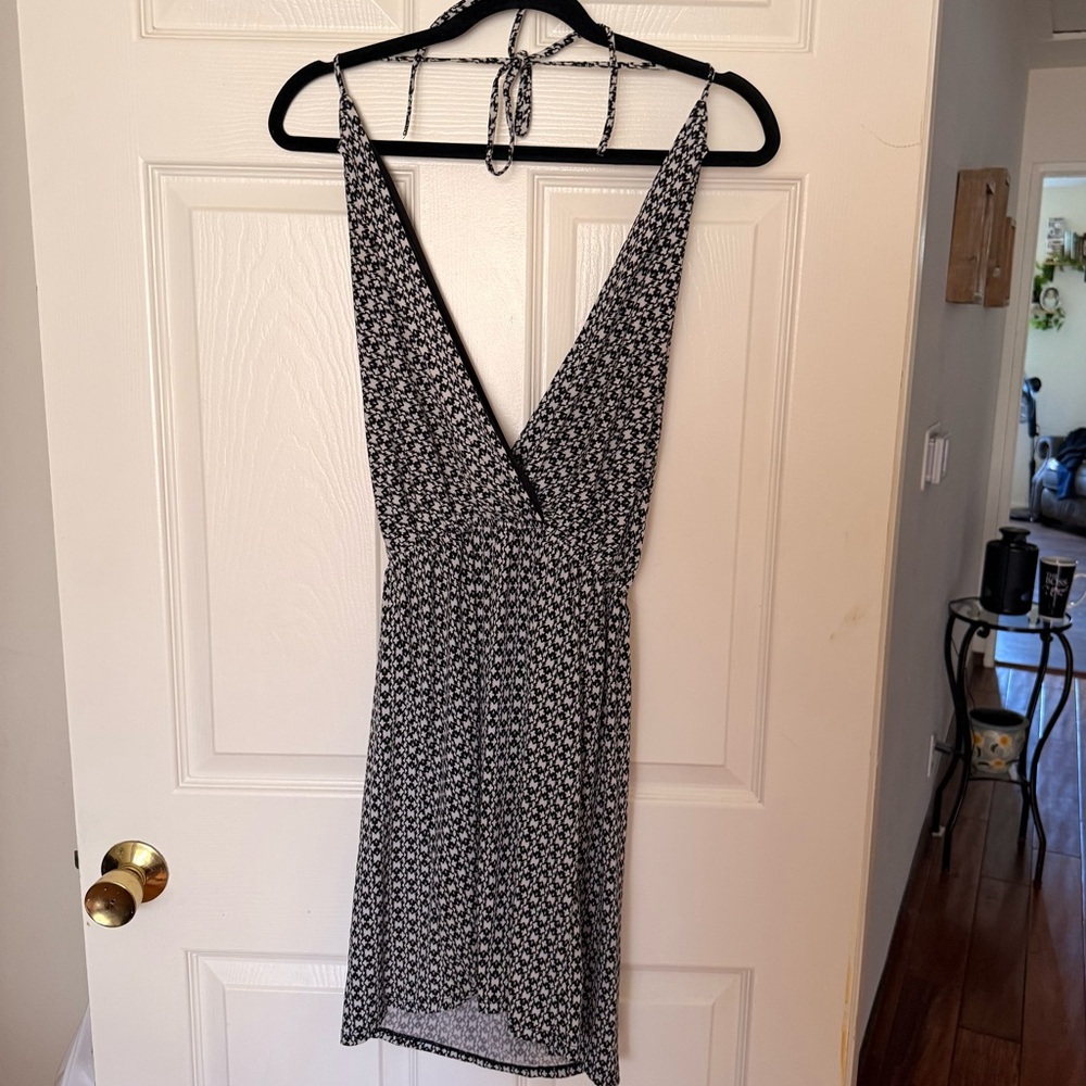 BCBGeneration Black and White Geometric Halter Backless Mini Dress